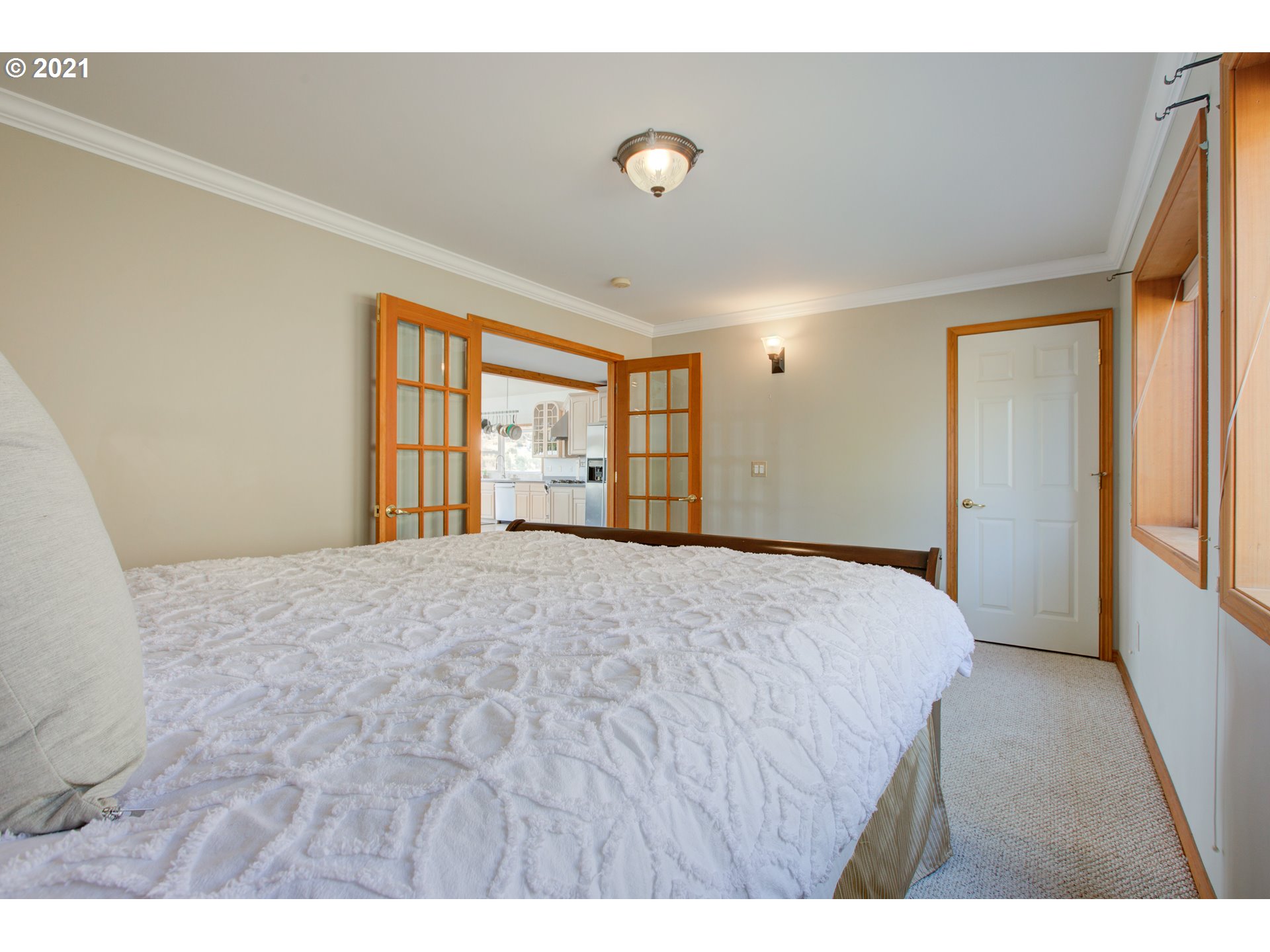 3077 Dry Hollow Road The Dalles, OR 97058 - Photo 13 of 32 Gallery Image 13