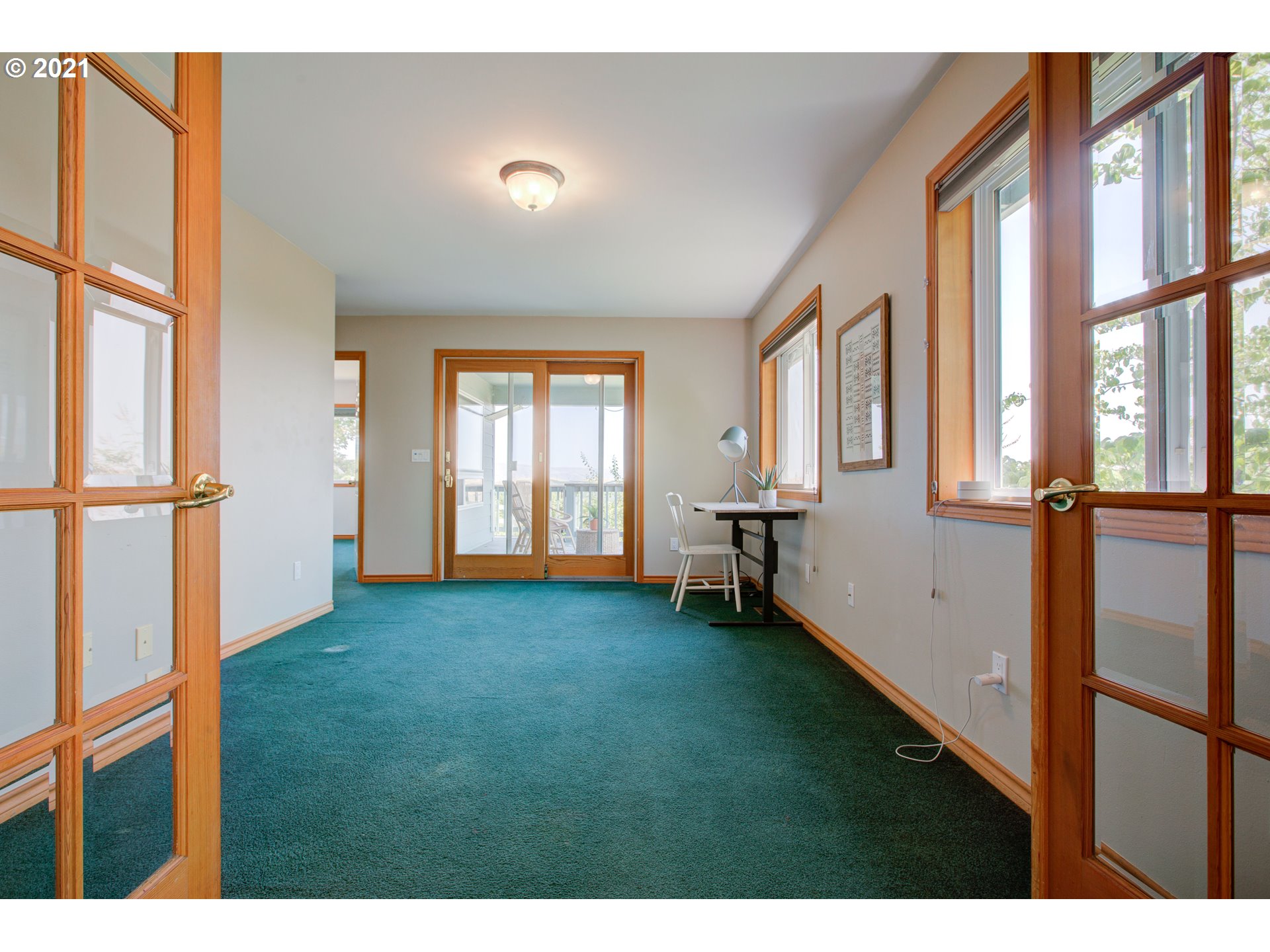 3077 Dry Hollow Road The Dalles, OR 97058 - Photo 19 of 32 Gallery Image 19