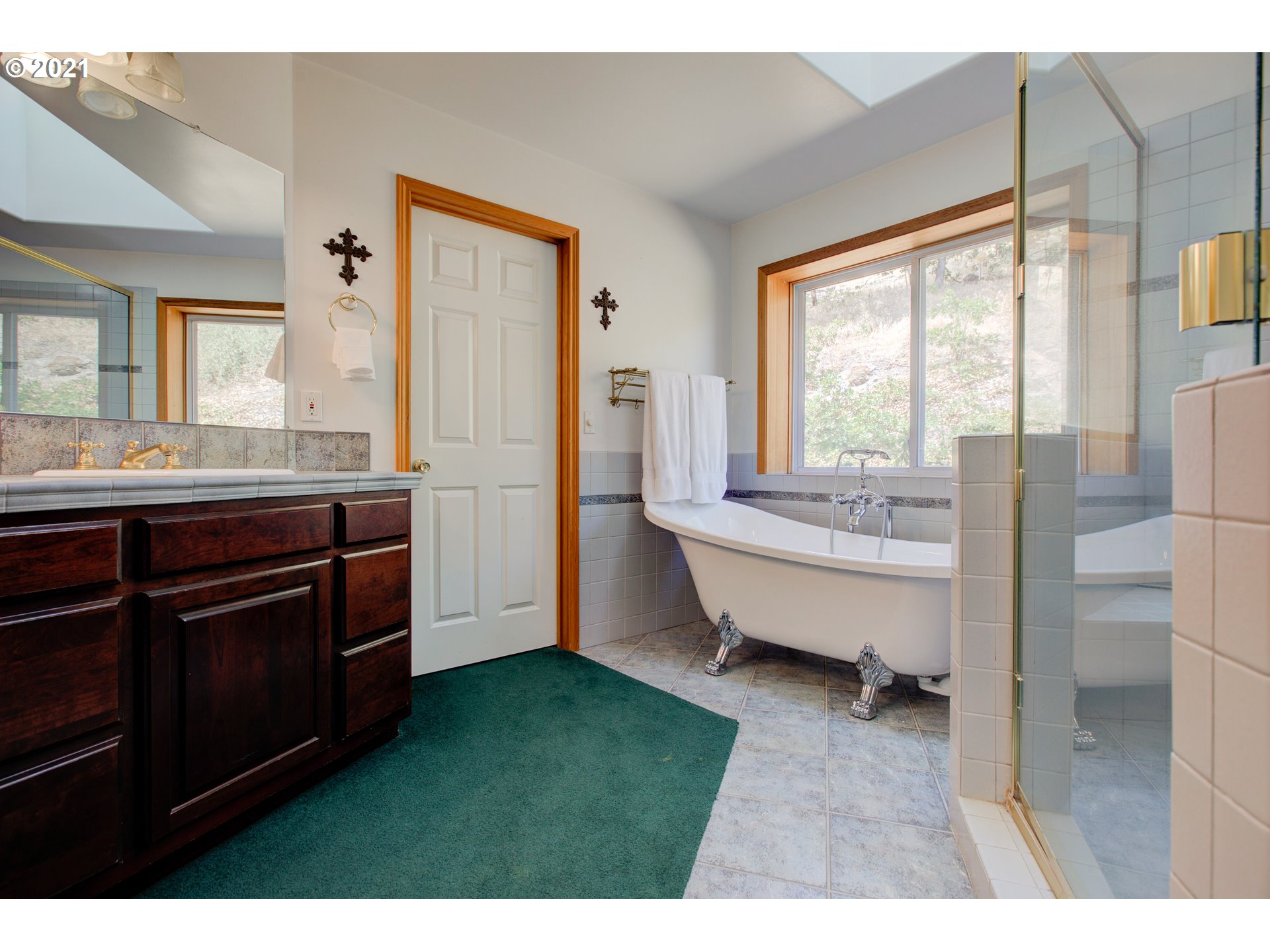 3077 Dry Hollow Road The Dalles, OR 97058 - Photo 22 of 32 Gallery Image 22