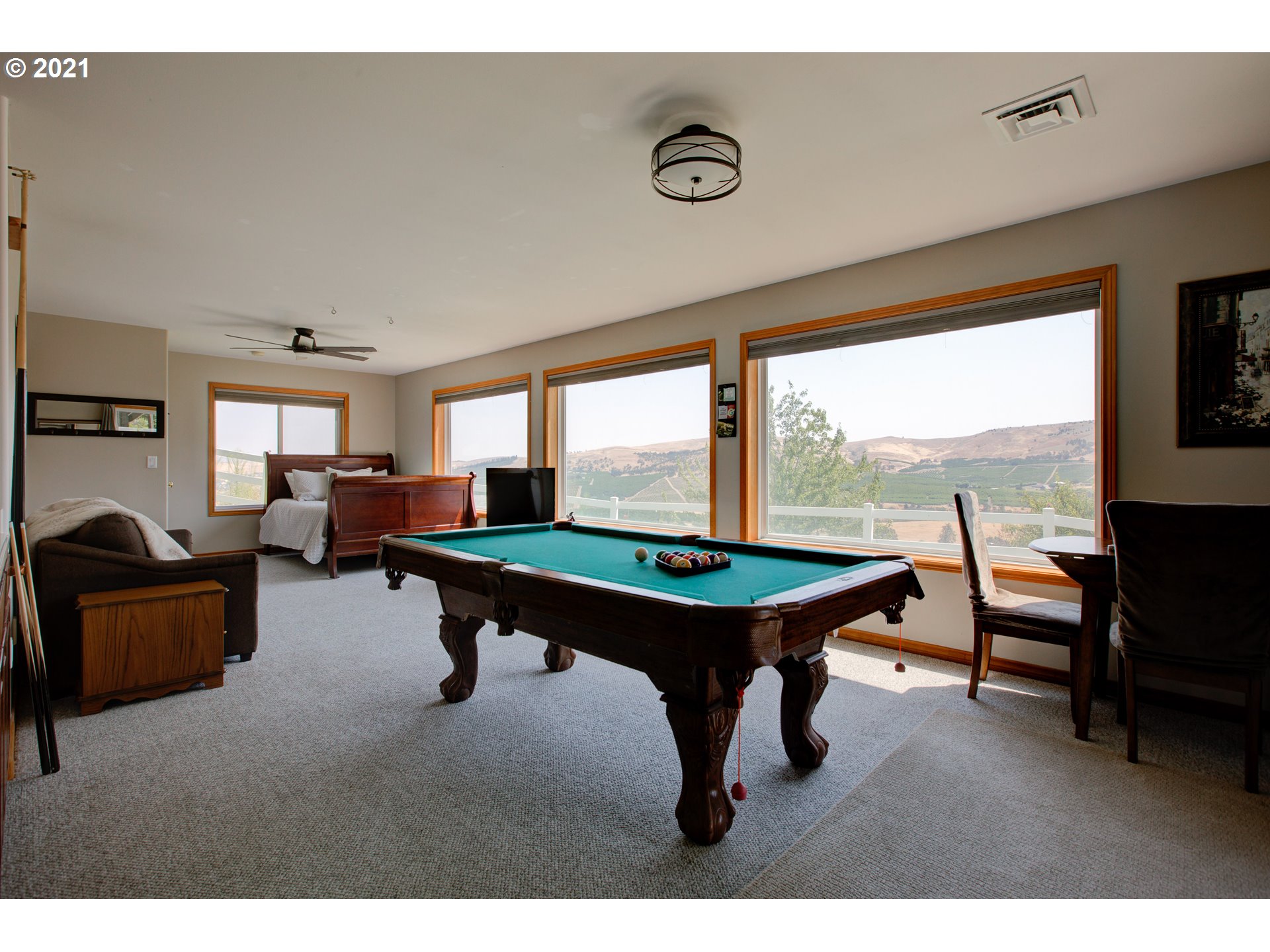 3077 Dry Hollow Road The Dalles, OR 97058 - Photo 26 of 32 Gallery Image 26