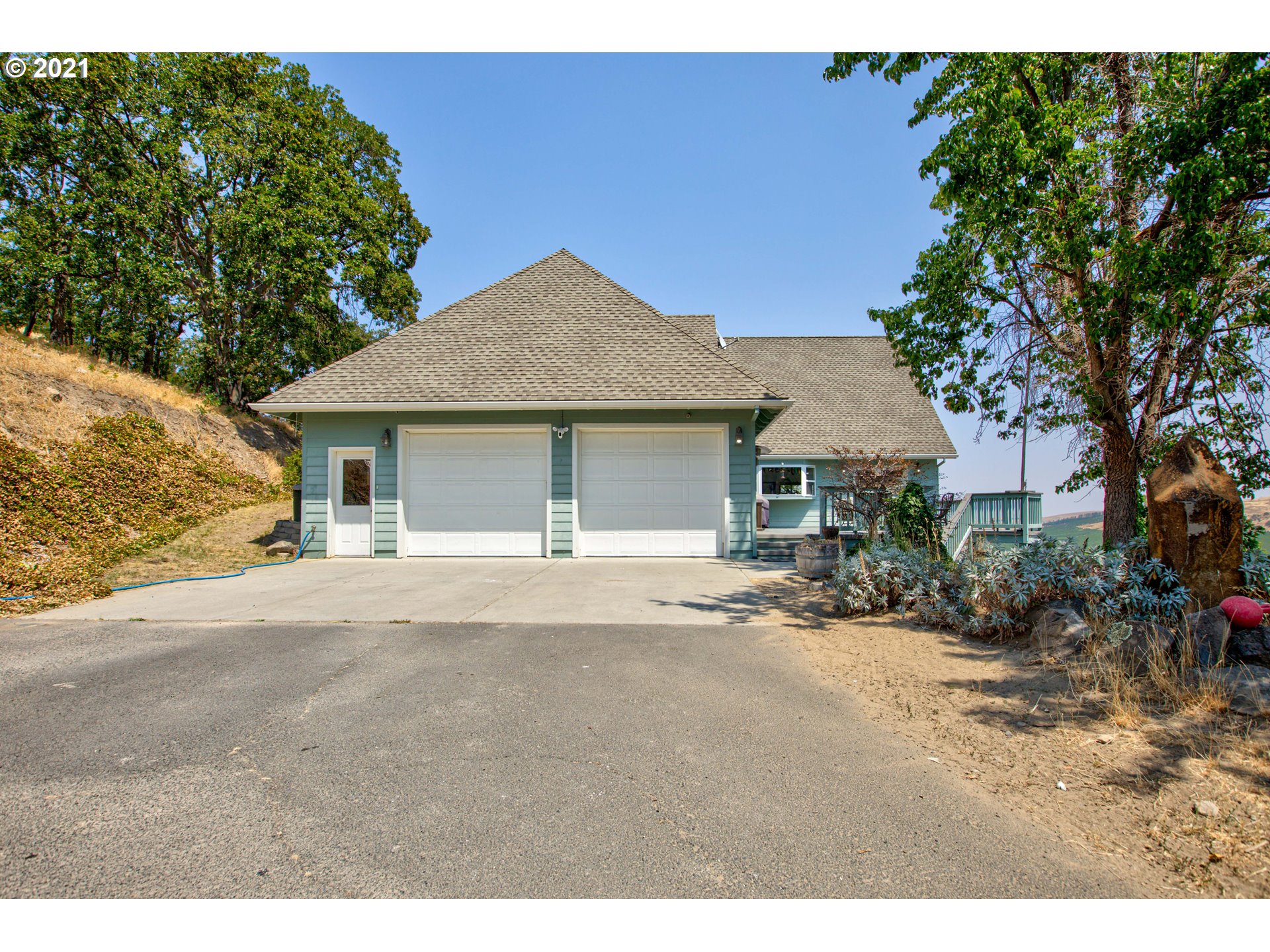 3077 Dry Hollow Road The Dalles, OR 97058 - Photo 28 of 32 Gallery Image 28