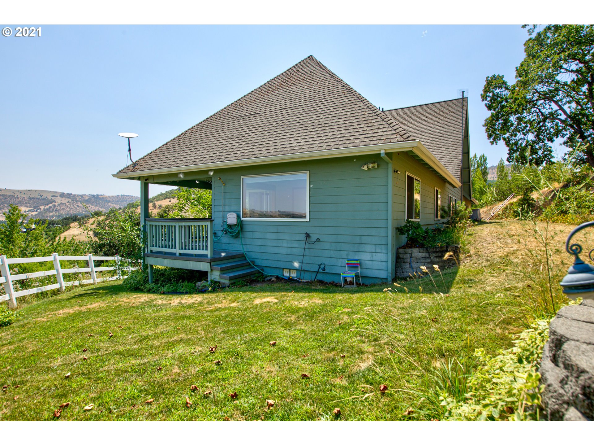 3077 Dry Hollow Road The Dalles, OR 97058 - Photo 29 of 32 Gallery Image 29