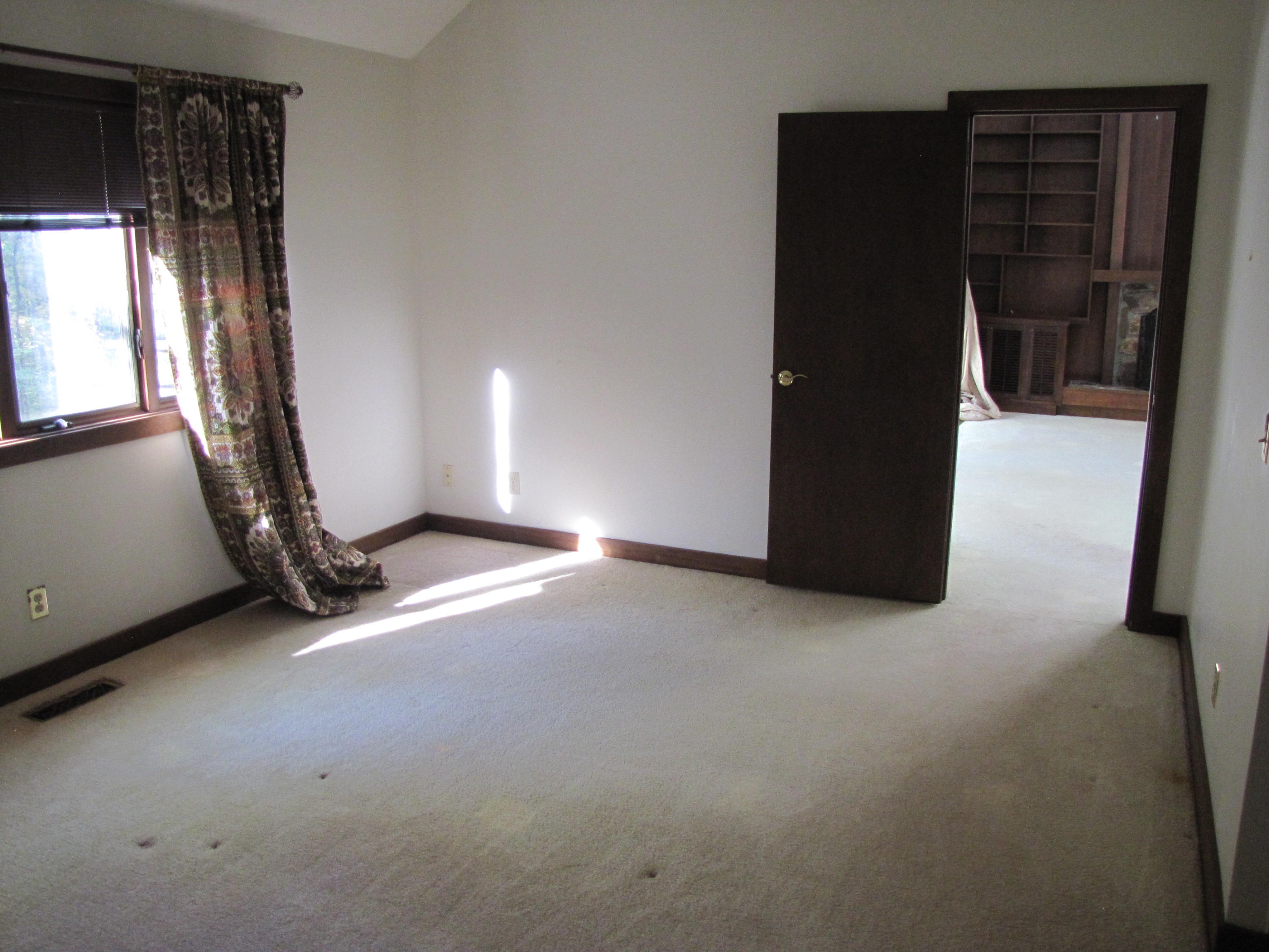 123 Columbine Road Kingsport, TN 37660 - Photo 20 of 36 IMG_4577