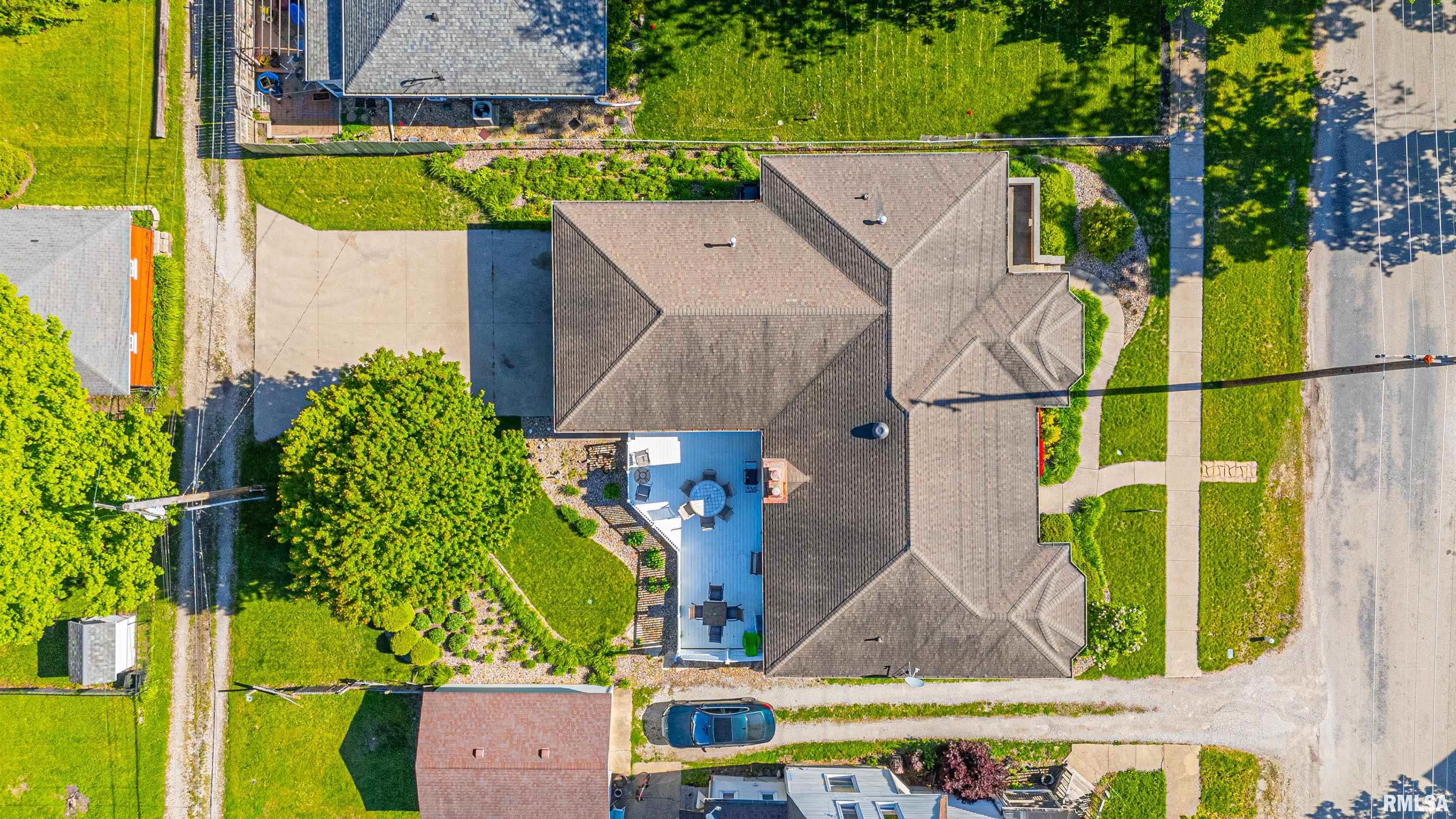606 North Monroe Street Clinton, IL 61727 - Photo 5 of 50