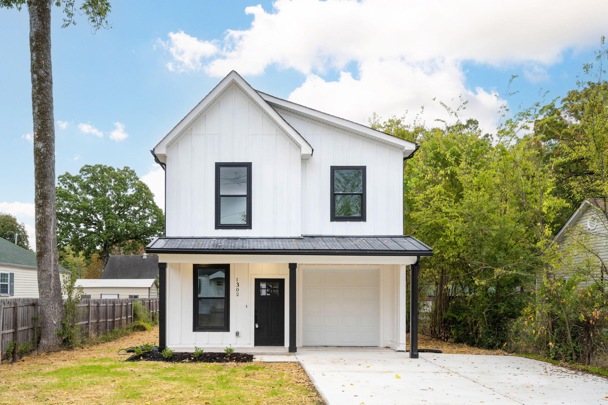 1302 McBrien Road Chattanooga, TN 37412 - Photo 1 of 32 1-web-or-mls-DSC_2148