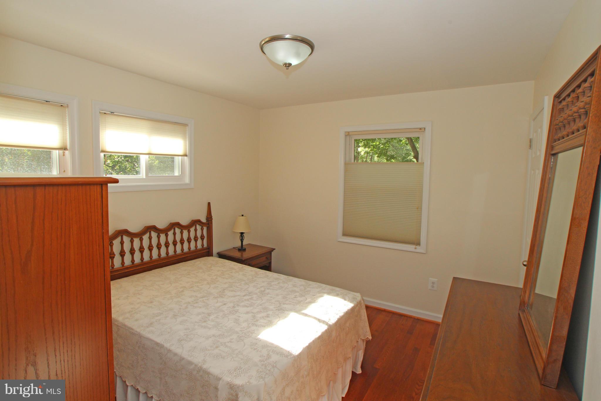 4108 Ronson Drive Alexandria, VA 22310 - Photo 17 of 28 Bedroom