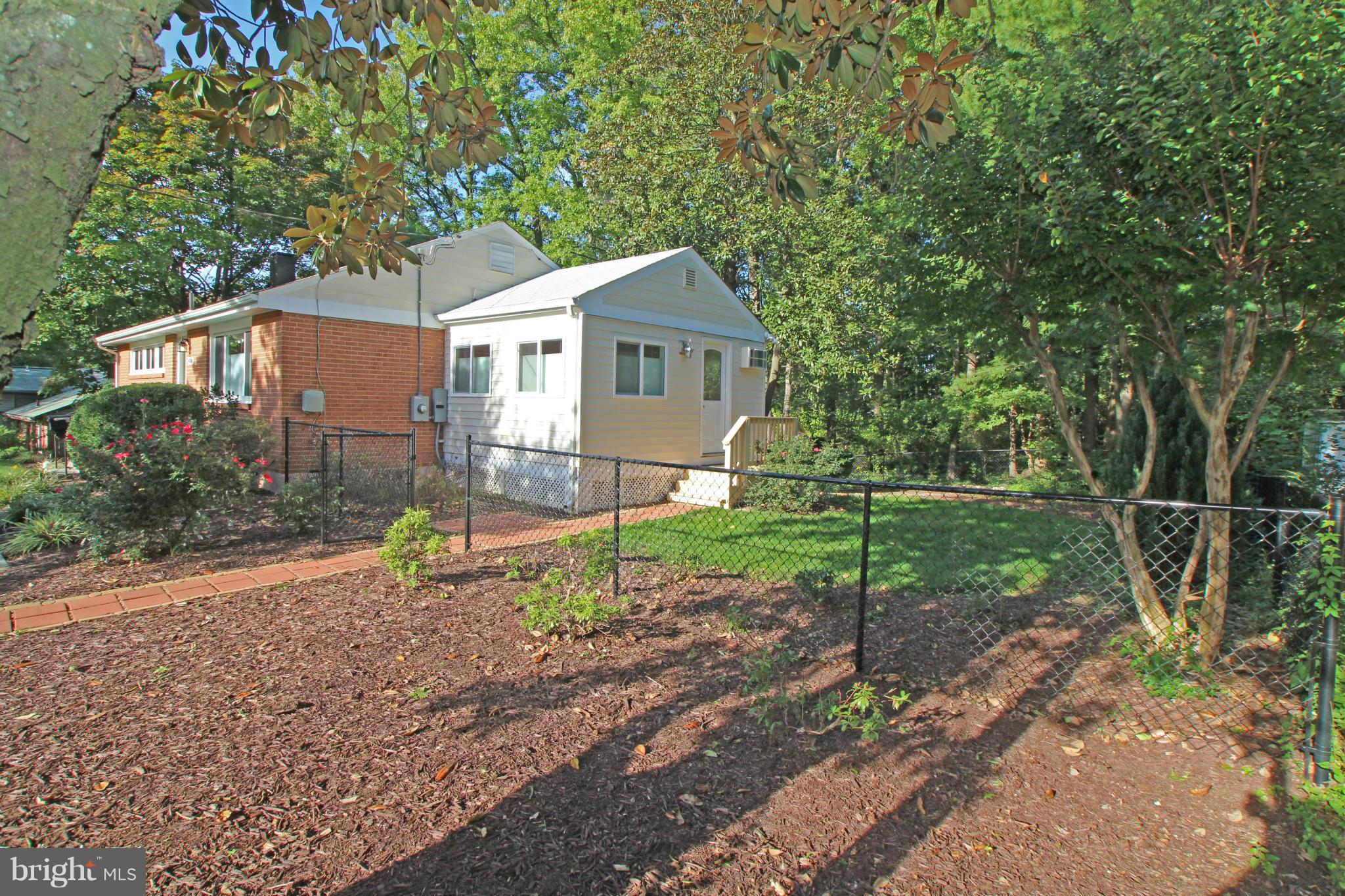 4108 Ronson Drive Alexandria, VA 22310 - Photo 5 of 28 Exterior (General)