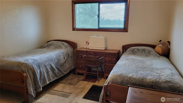 $799,900 | 1296 Highway 12, Ethel, WA 98542