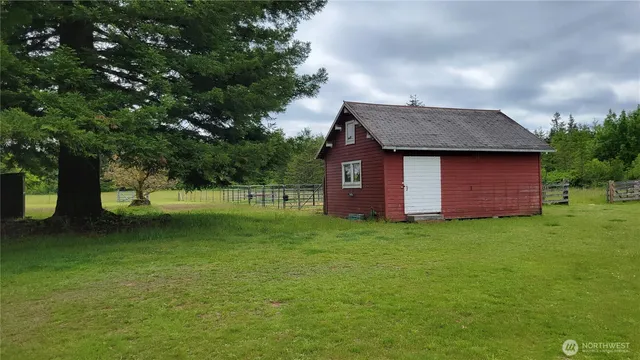 $799,900 | 1296 Highway 12, Ethel, WA 98542