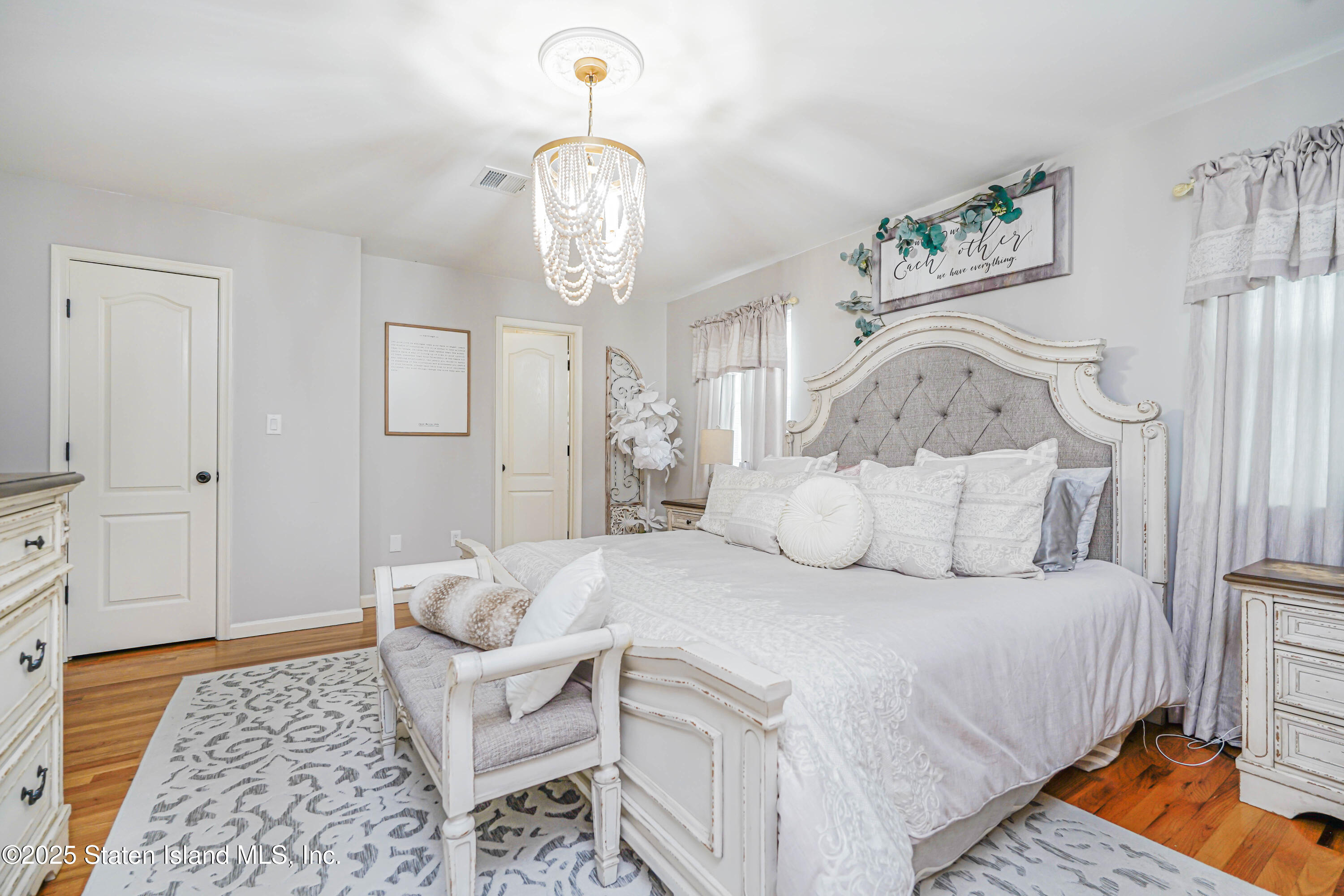 501 Willowbrook Road Staten Island, NY 10314 - Photo 12 of 17 Photo Apr 08 2025, 1 15 04 AM