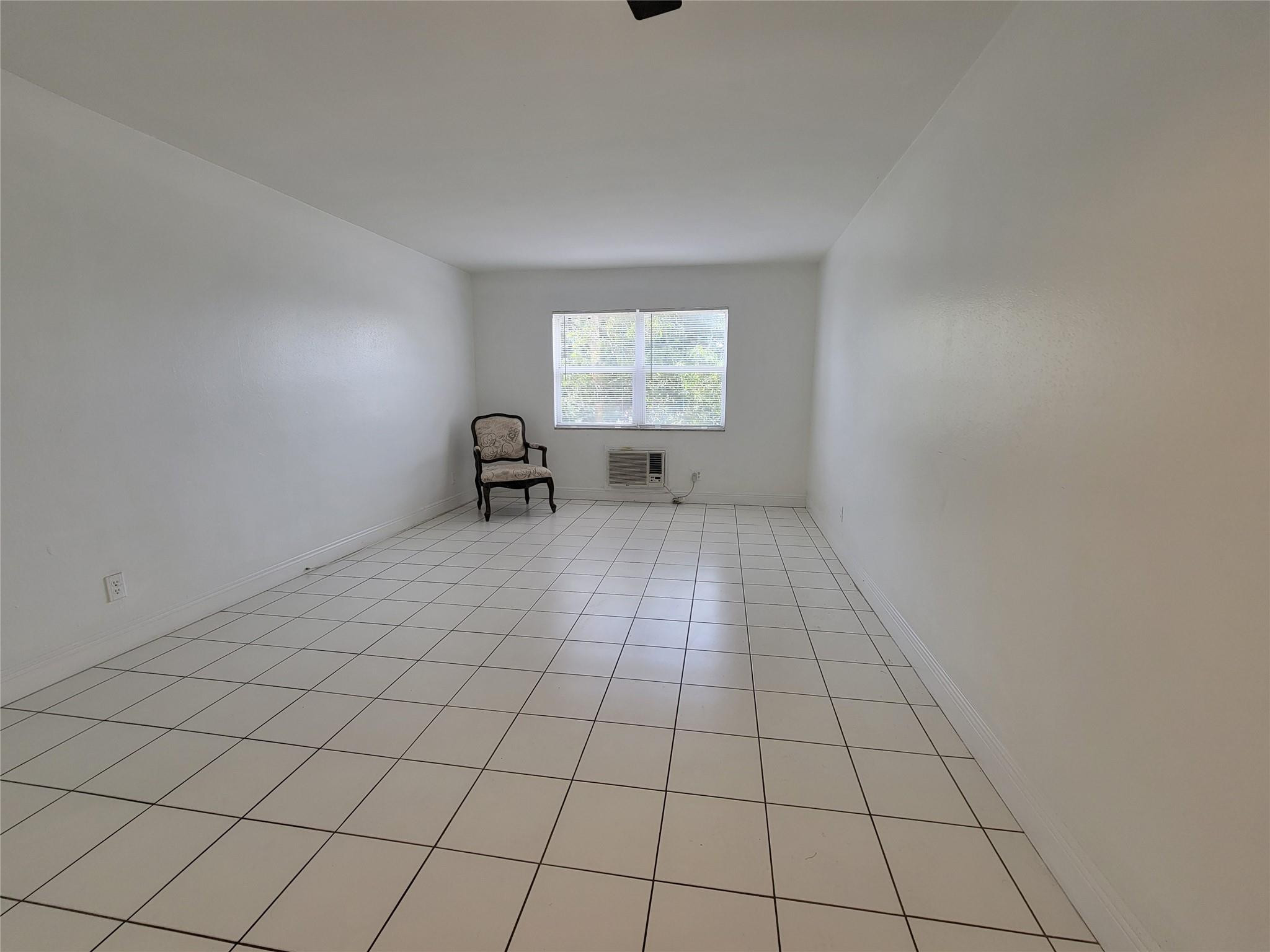 1050 East Sample Road, Unit 203 Pompano Beach, FL 33064 - Photo 15 of 30 Photo 15