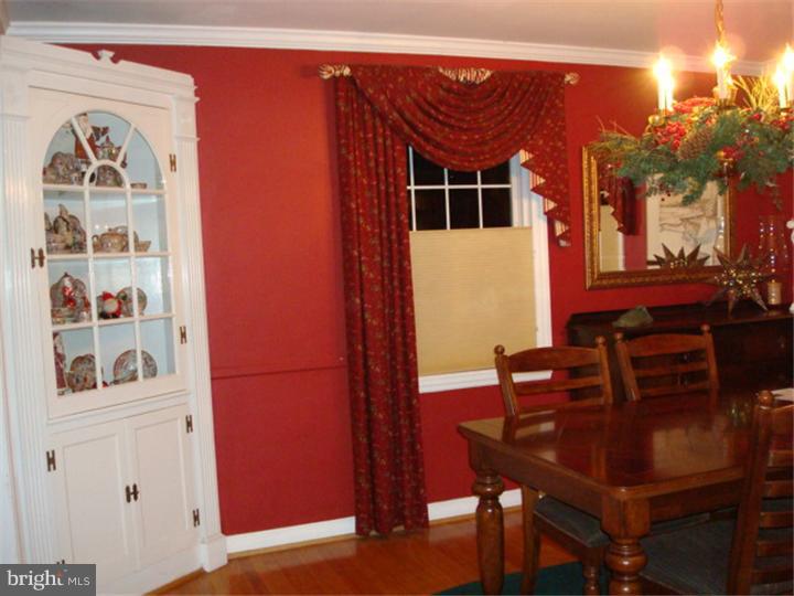 117 Merion Road Cherry Hill, NJ 08002 - Photo 4 of 7 Dining Room