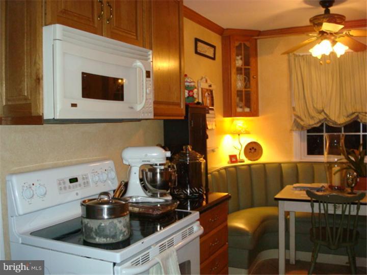 117 Merion Road Cherry Hill, NJ 08002 - Photo 6 of 7 Kitchen
