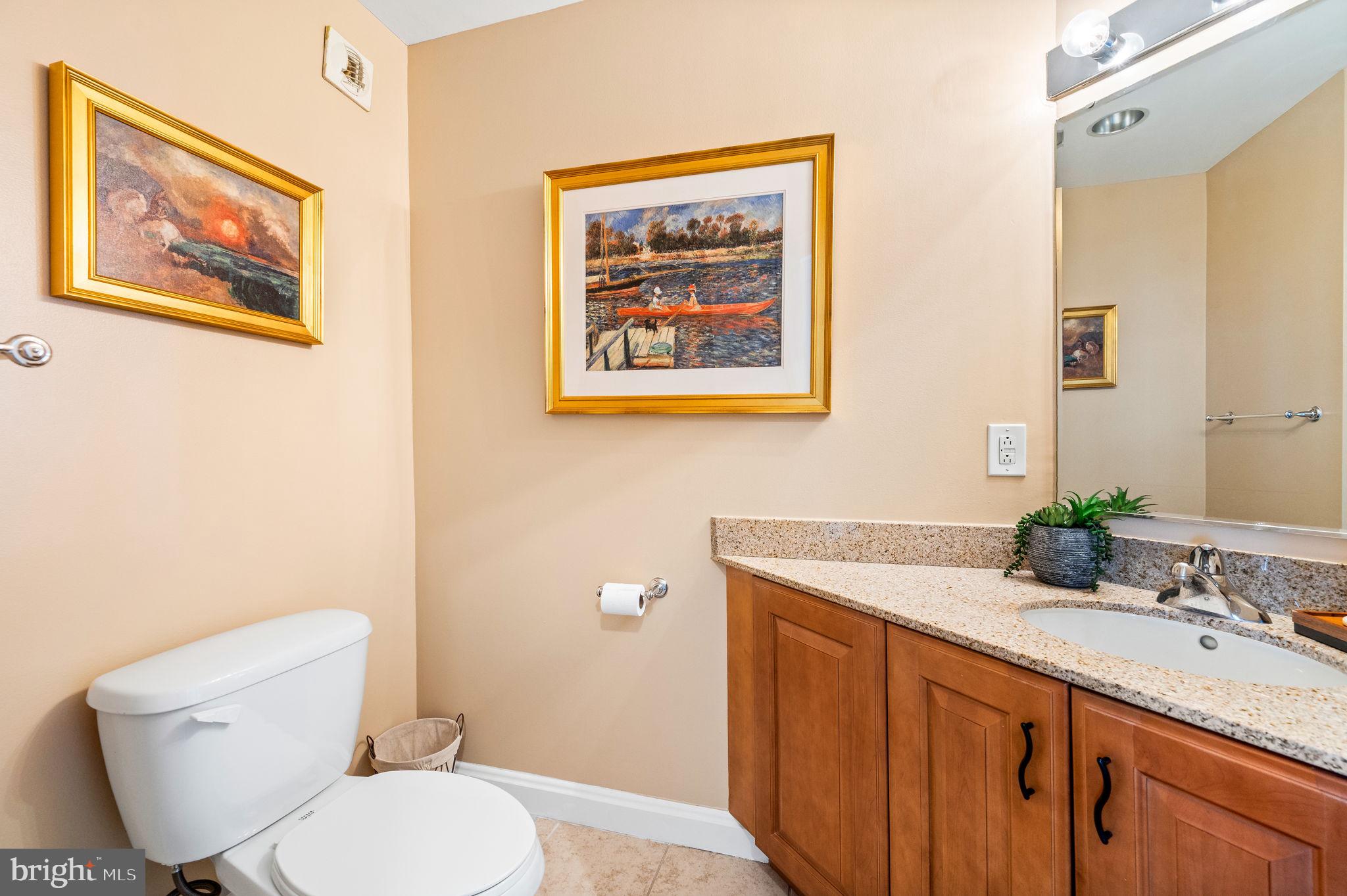 901 North Penn Street, Unit R1902 Philadelphia, PA 19123 - Photo 15 of 52 Half Bath in Foyer