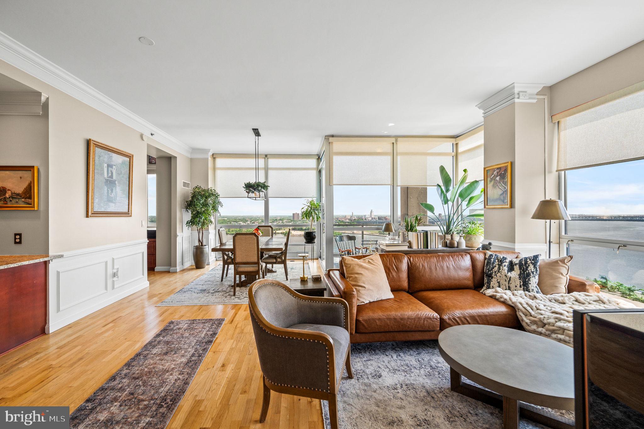 901 North Penn Street, Unit R1902 Philadelphia, PA 19123 - Photo 2 of 52 Living Area / Dining Area