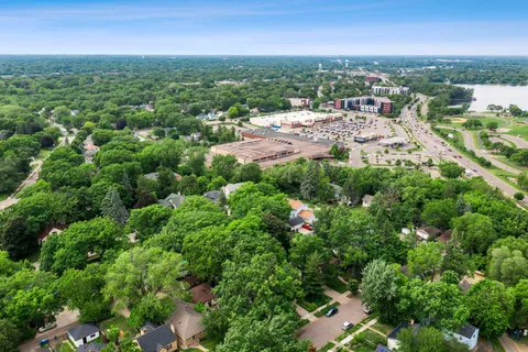 $199,000 | 3331 Beard Avenue North, Robbinsdale, MN 55422