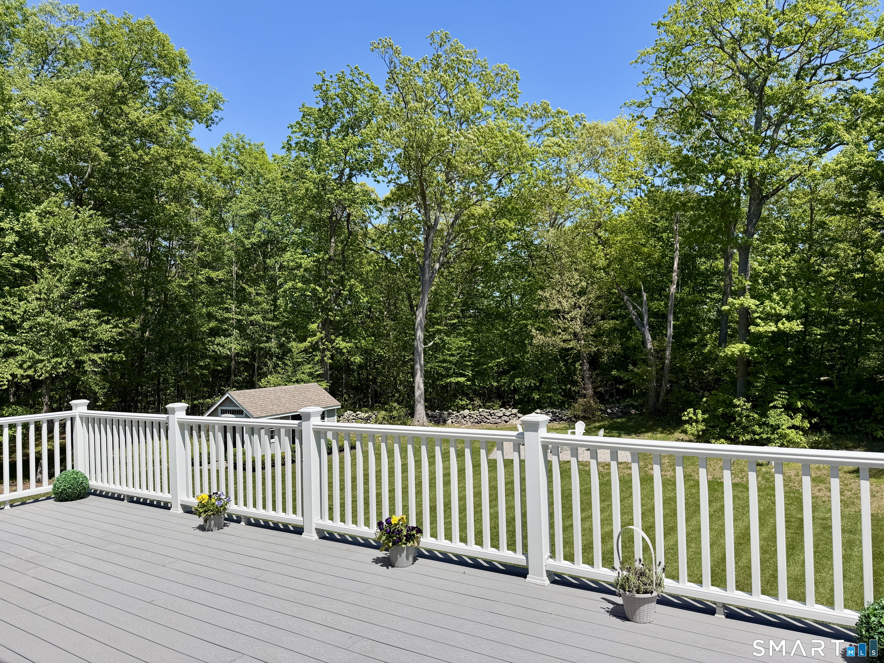7 Jet Brook Road Newtown, CT 06470 - Photo 29 of 39