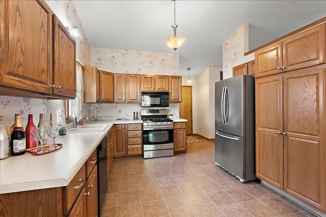 $269,900 | 235 East John Casey Road, Bourbonnais, IL 60914