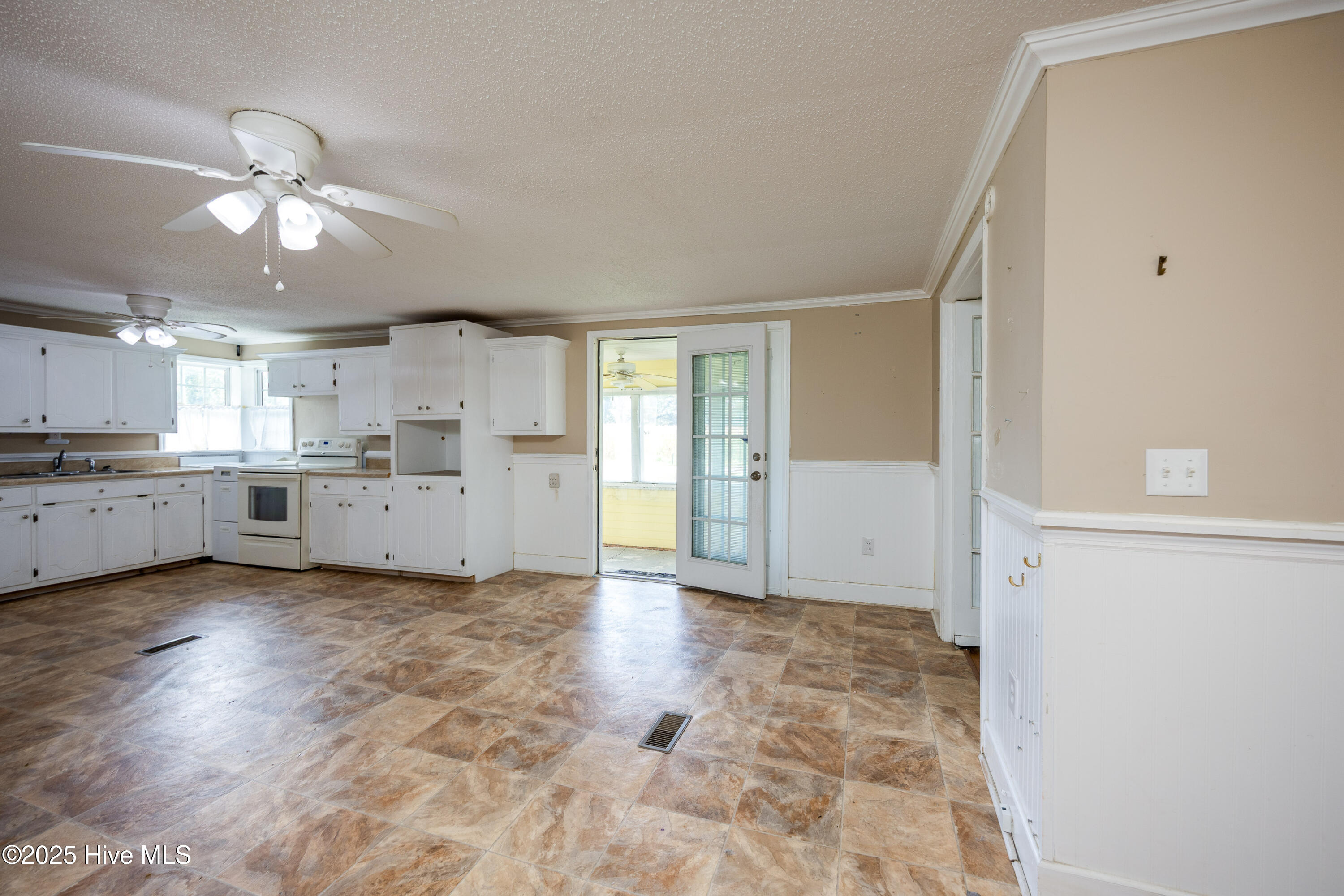 46 Herring Street Turkey, NC 28393 - Photo 23 of 31 46 Herring St23