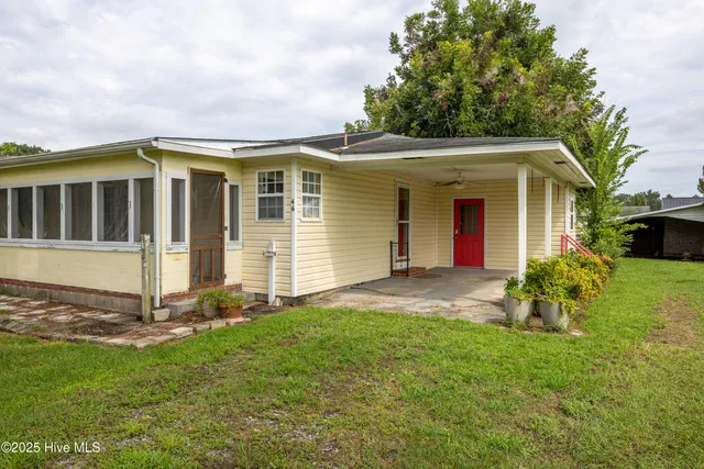 $175,000 | 46 Herring Street, Turkey, NC 28393