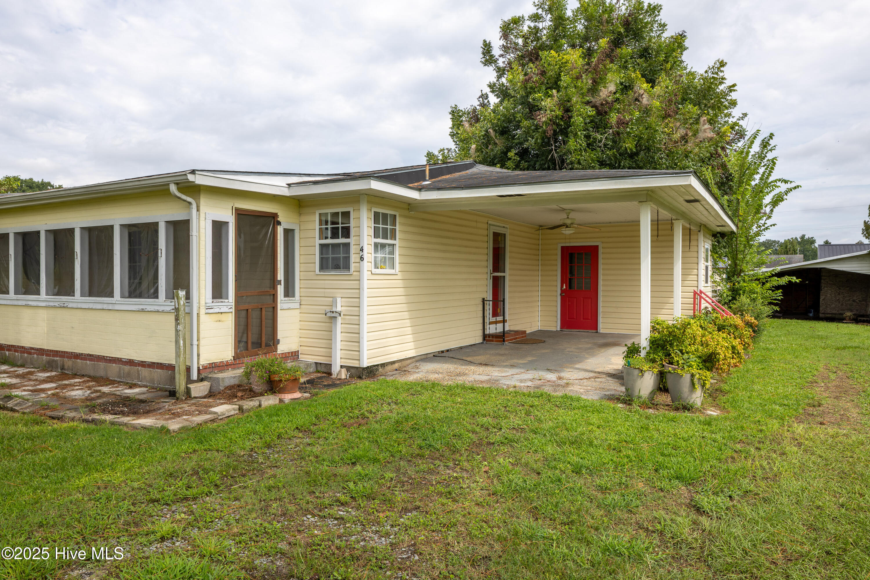 46 Herring Street Turkey, NC 28393 - Photo 3 of 31 46 Herring St3
