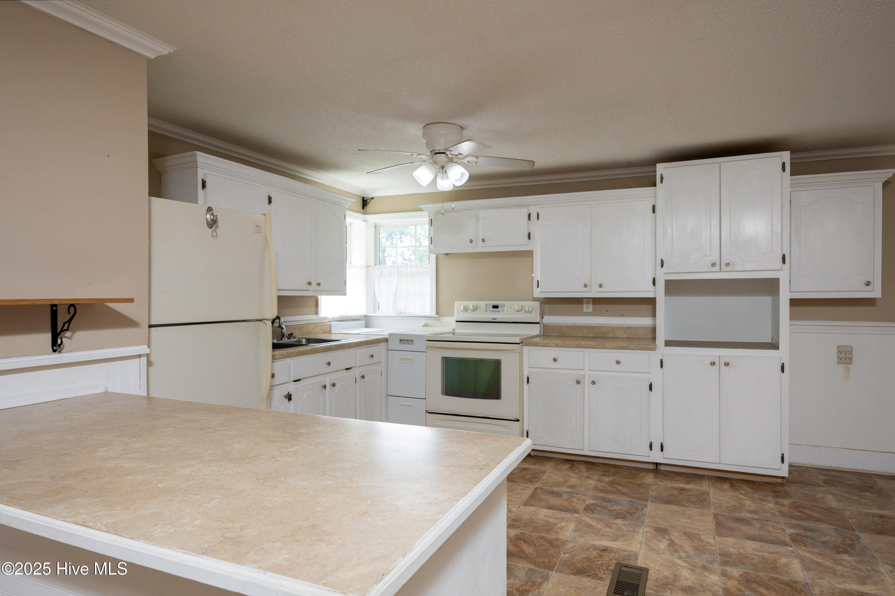 46 Herring Street Turkey, NC 28393 - Photo 7 of 31 46 Herring St7