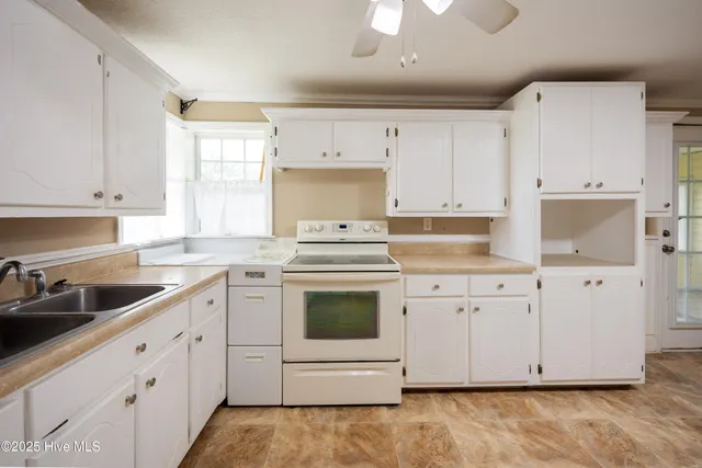 $175,000 | 46 Herring Street, Turkey, NC 28393