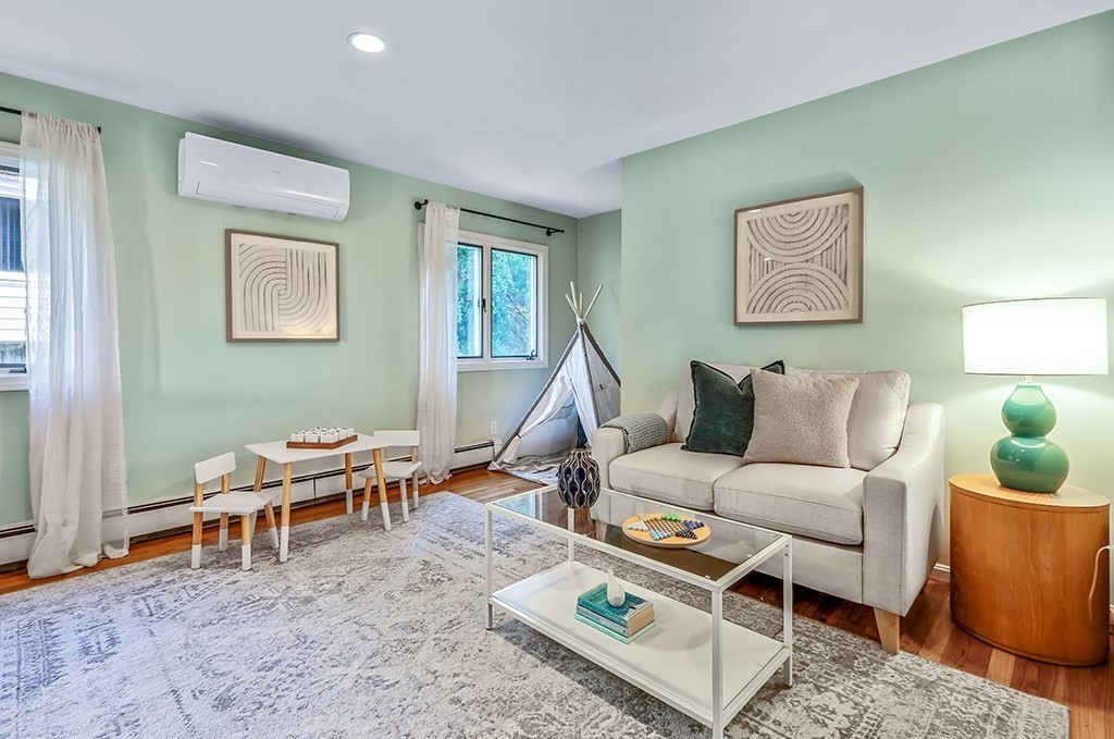 36 Rice Road Wayland, MA 01778 - Photo 4 of 28 Gallery Image 4