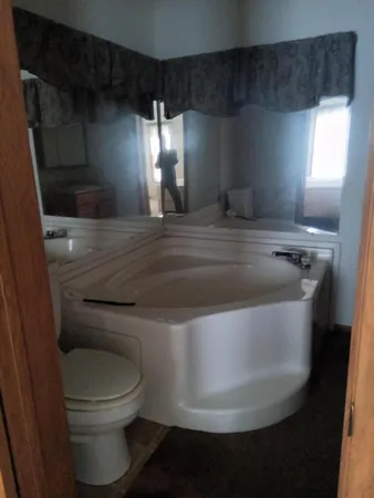 $199,900 | 534 East Siena Heights Drive, Adrian, MI 49221