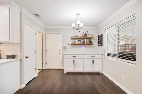 $459,000 | 25 Park Place, Richardson, TX 75081