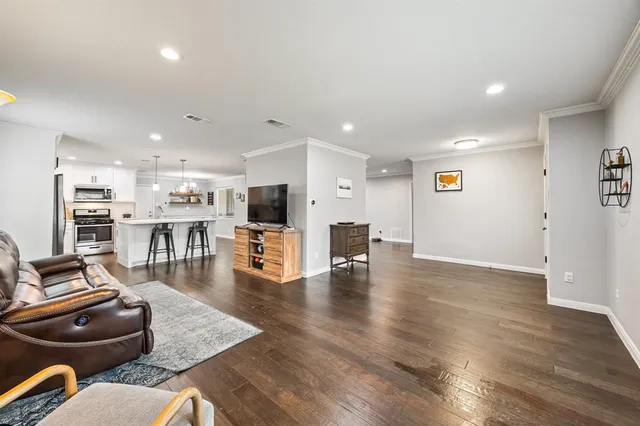 $459,000 | 25 Park Place, Richardson, TX 75081