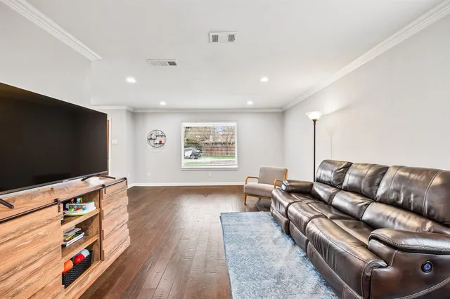 $459,000 | 25 Park Place, Richardson, TX 75081