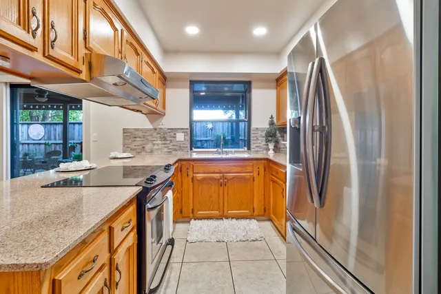 $335,000 | 4633 North Glenn Avenue, Fresno, CA 93704