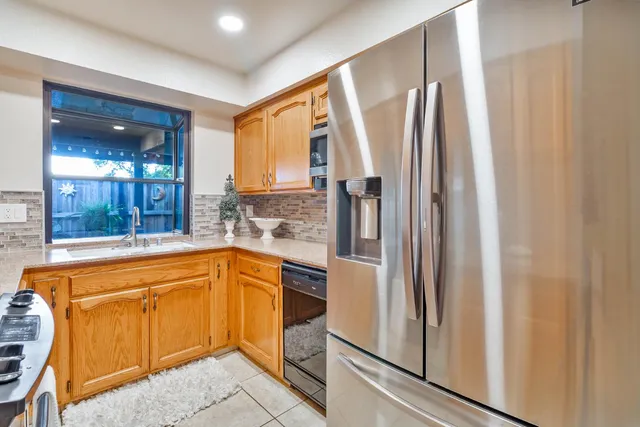 $335,000 | 4633 North Glenn Avenue, Fresno, CA 93704