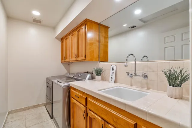 $335,000 | 4633 North Glenn Avenue, Fresno, CA 93704