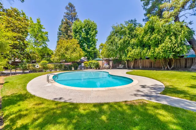 $335,000 | 4633 North Glenn Avenue, Fresno, CA 93704