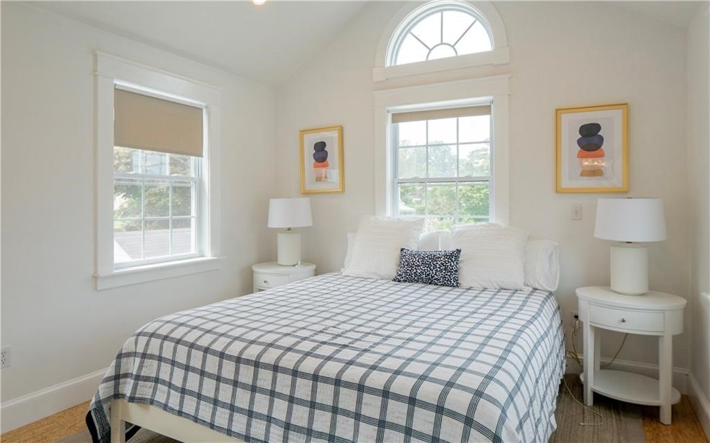122 Ruggles Avenue Newport, RI 02840 - Photo 33 of 50