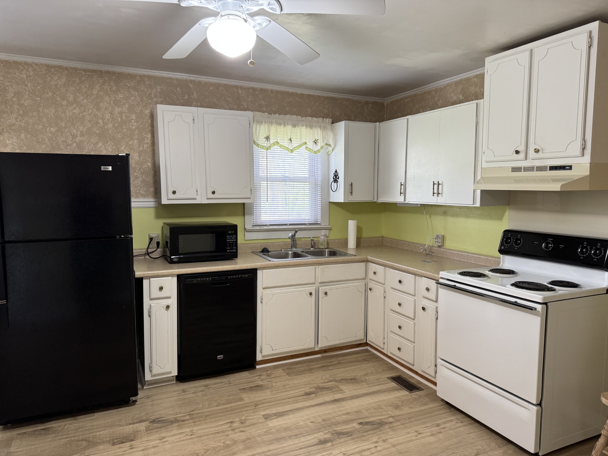 42 Kitchen Hollow Road Winchester, TN 37398 - Photo 5 of 32 Gallery Image 5