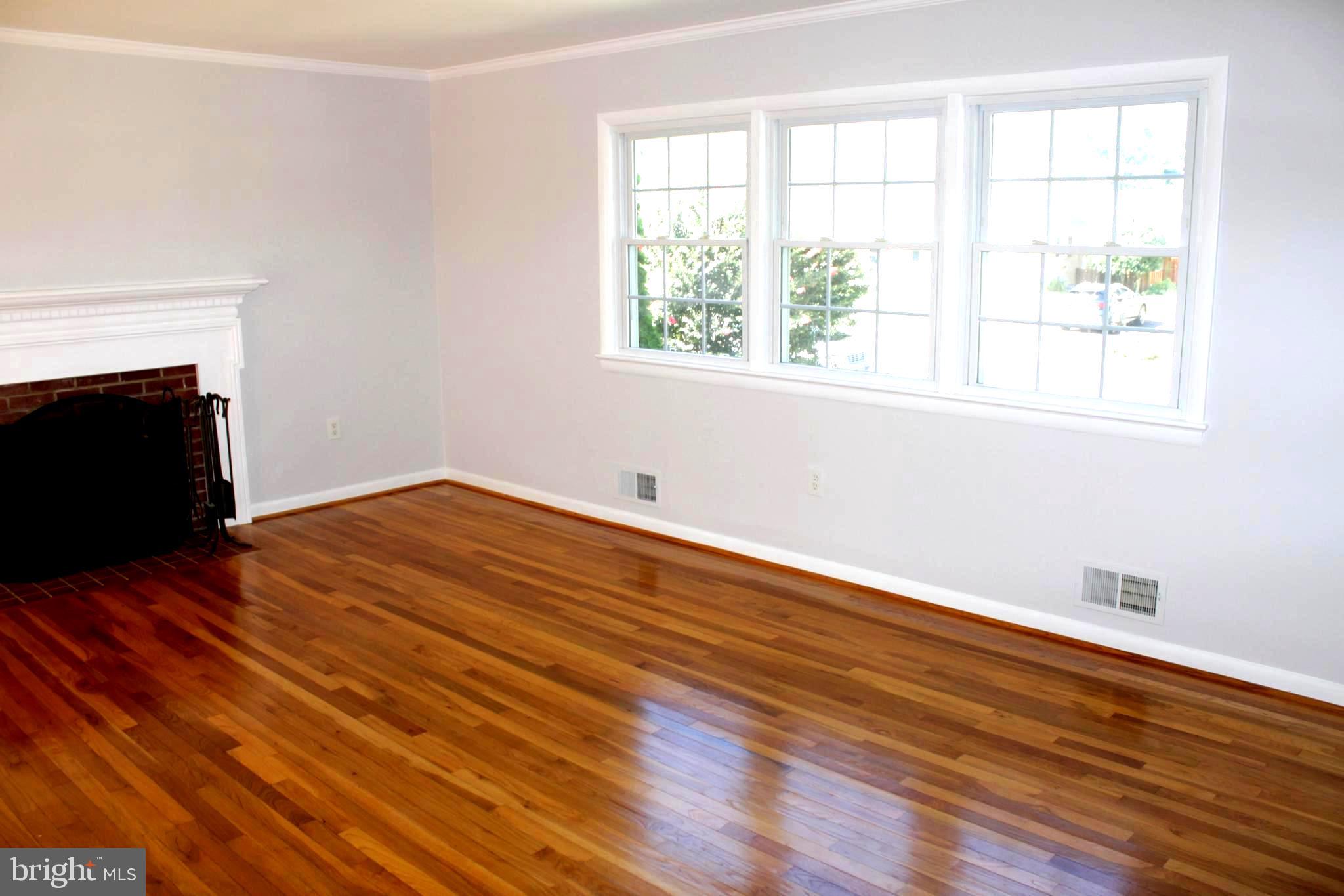5507 Ashfield Road Alexandria, VA 22315 - Photo 11 of 41 wood fireplace
