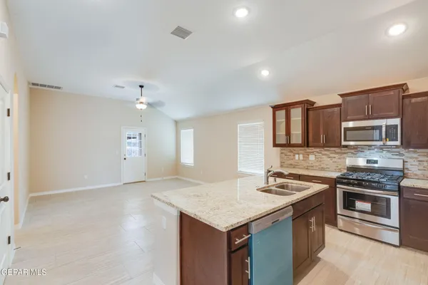 $255,950 | 500 Caddo Lane, Clint, TX 79836