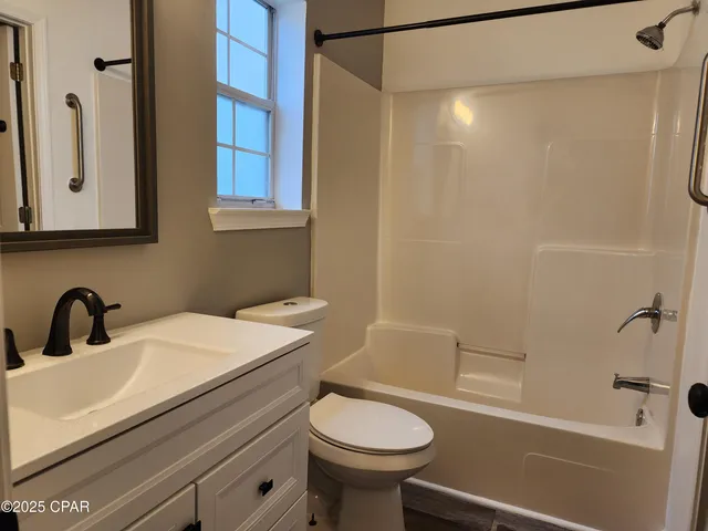 $1,600 | 6303 Causeway Road, Panama City Beach, FL 32408