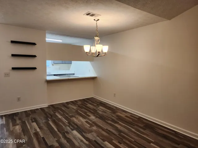 $1,600 | 6303 Causeway Road, Panama City Beach, FL 32408