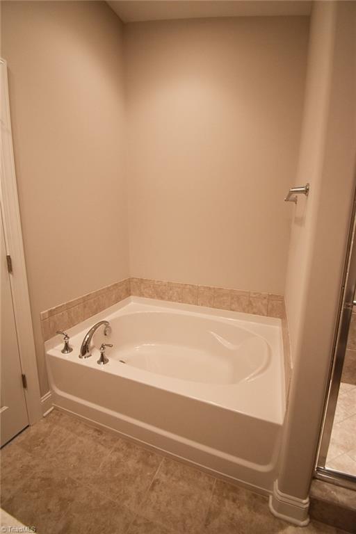 3844 Thistleberry Road High Point, NC 27265 - Photo 17 of 21 Gallery Image 17