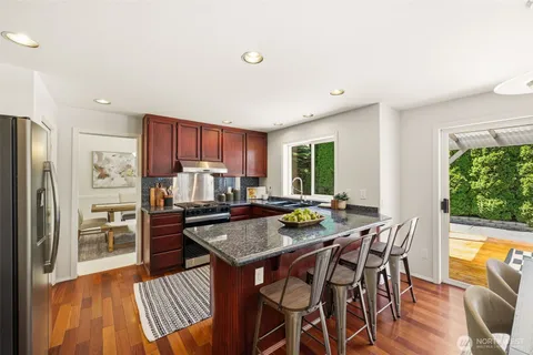$1,175,000 | 17430 57th Avenue West, Lynnwood, WA 98037