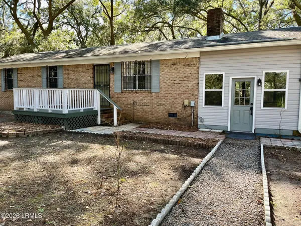 $320,000 | 1610 Columbia Drive, Beaufort, SC 29906