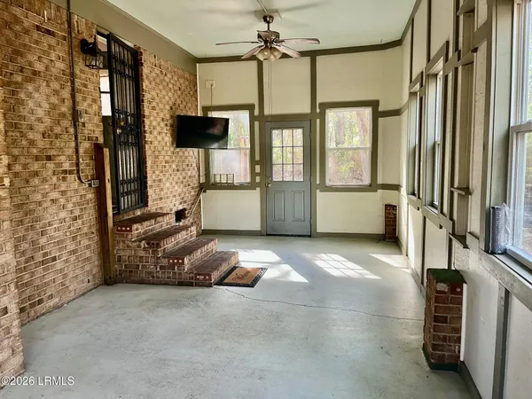 $310,000 | 1610 Columbia Drive, Beaufort, SC 29906