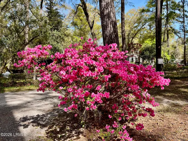 $310,000 | 1610 Columbia Drive, Beaufort, SC 29906