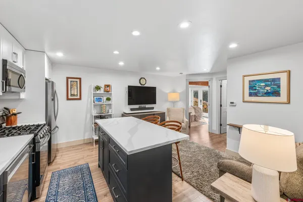 $2,595,000 | 45 Creek Cove, Crested Butte, CO 81224