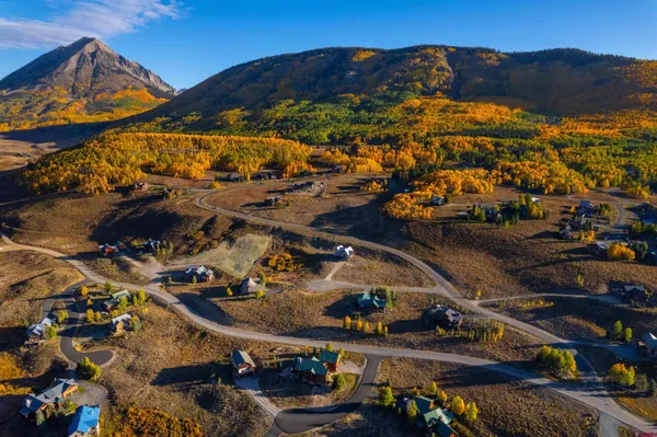 $2,595,000 | 45 Creek Cove, Crested Butte, CO 81224
