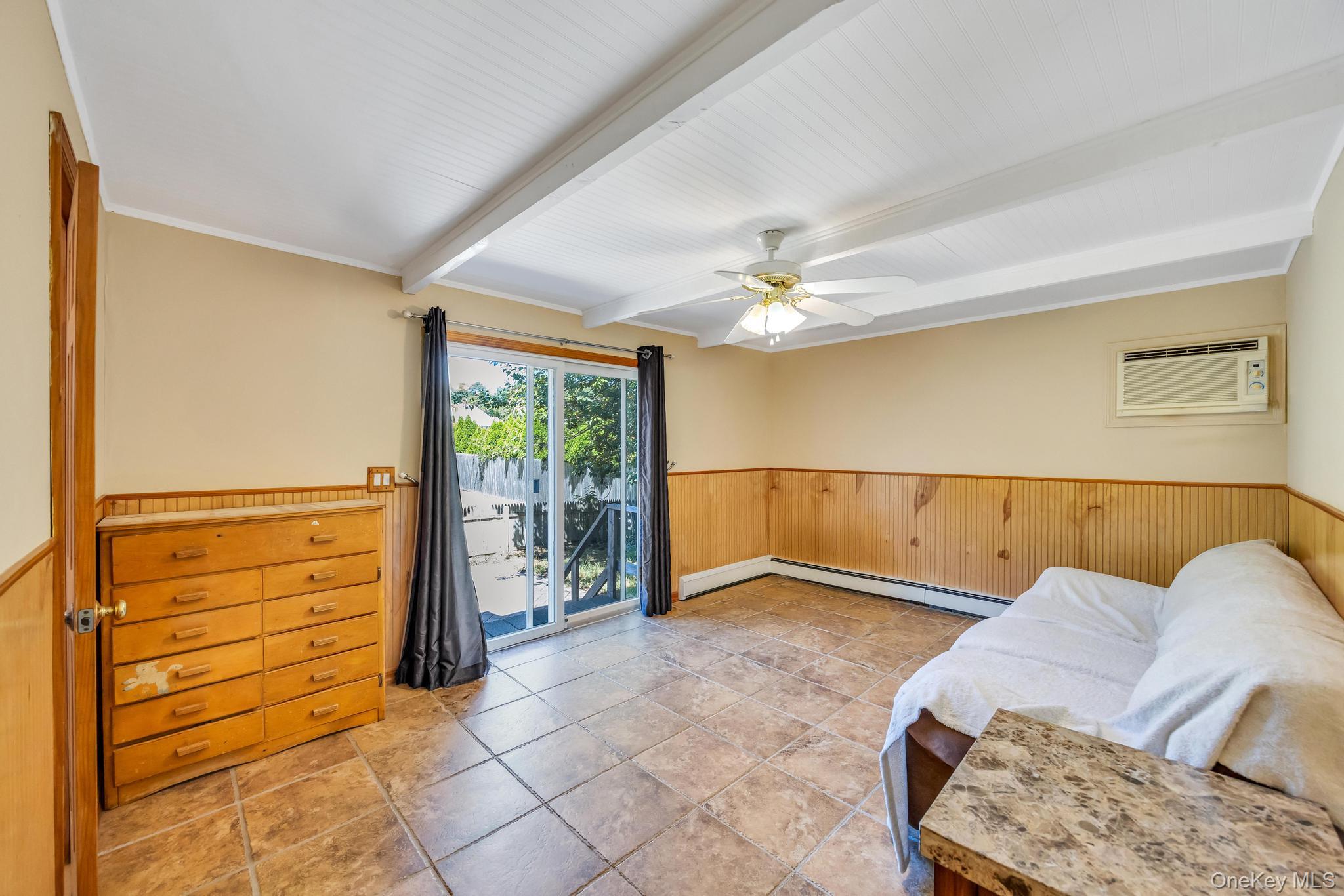 358 Holbrook Road Ronkonkoma, NY 11779 - Photo 24 of 42
